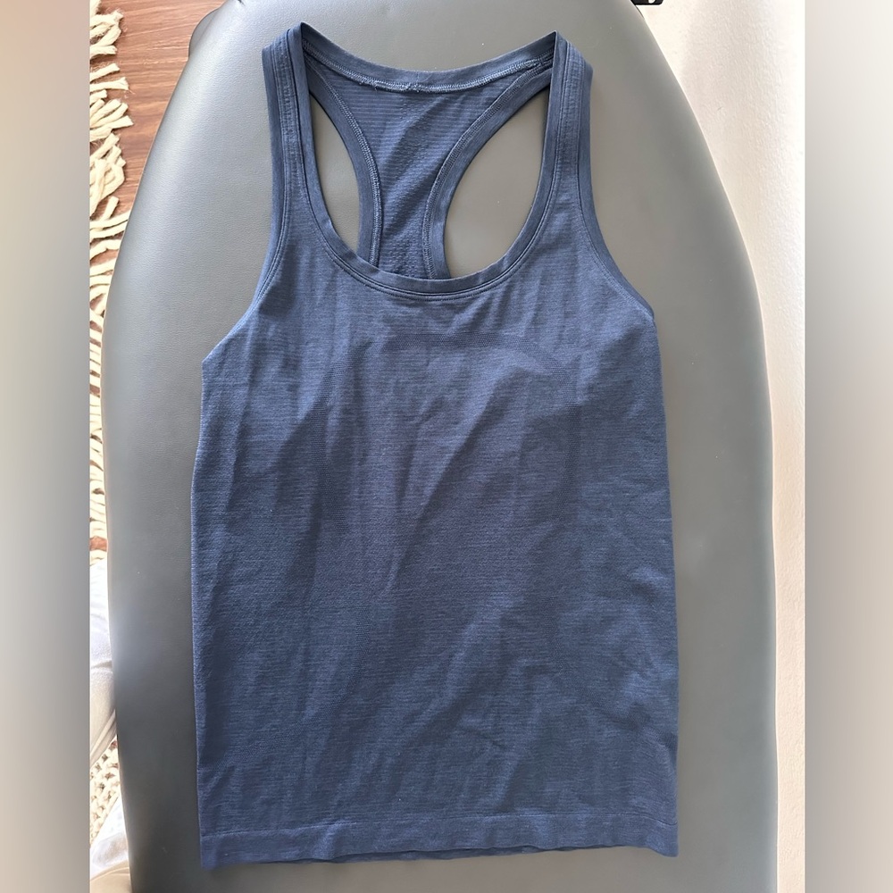 LULULEMON SWIFTLY TECH RACERBACK TANK TOP 2.0 HIP LENGTH - True Navy/True Navy